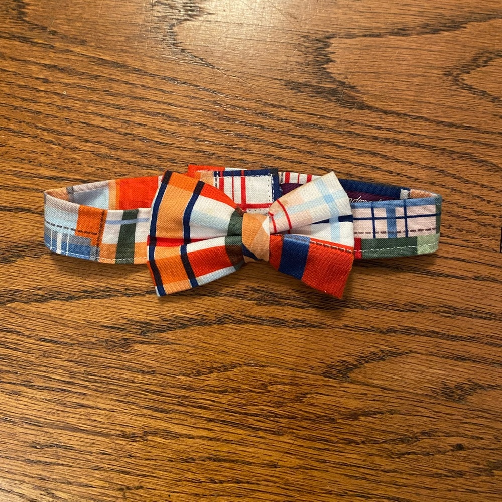 Toddler Bow tie with Velcro